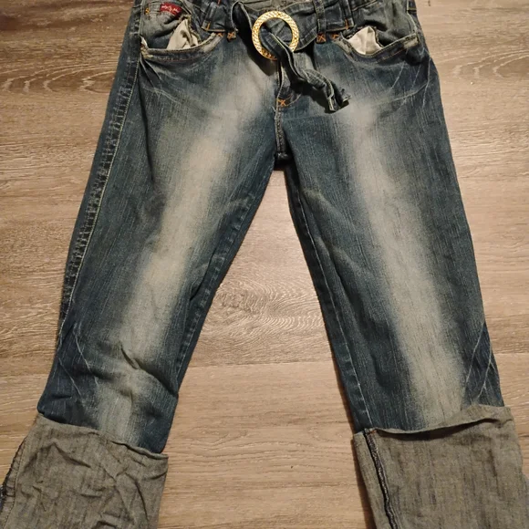 SOLD-Baby Phat Capris ❤️ - Picture 6 of 7